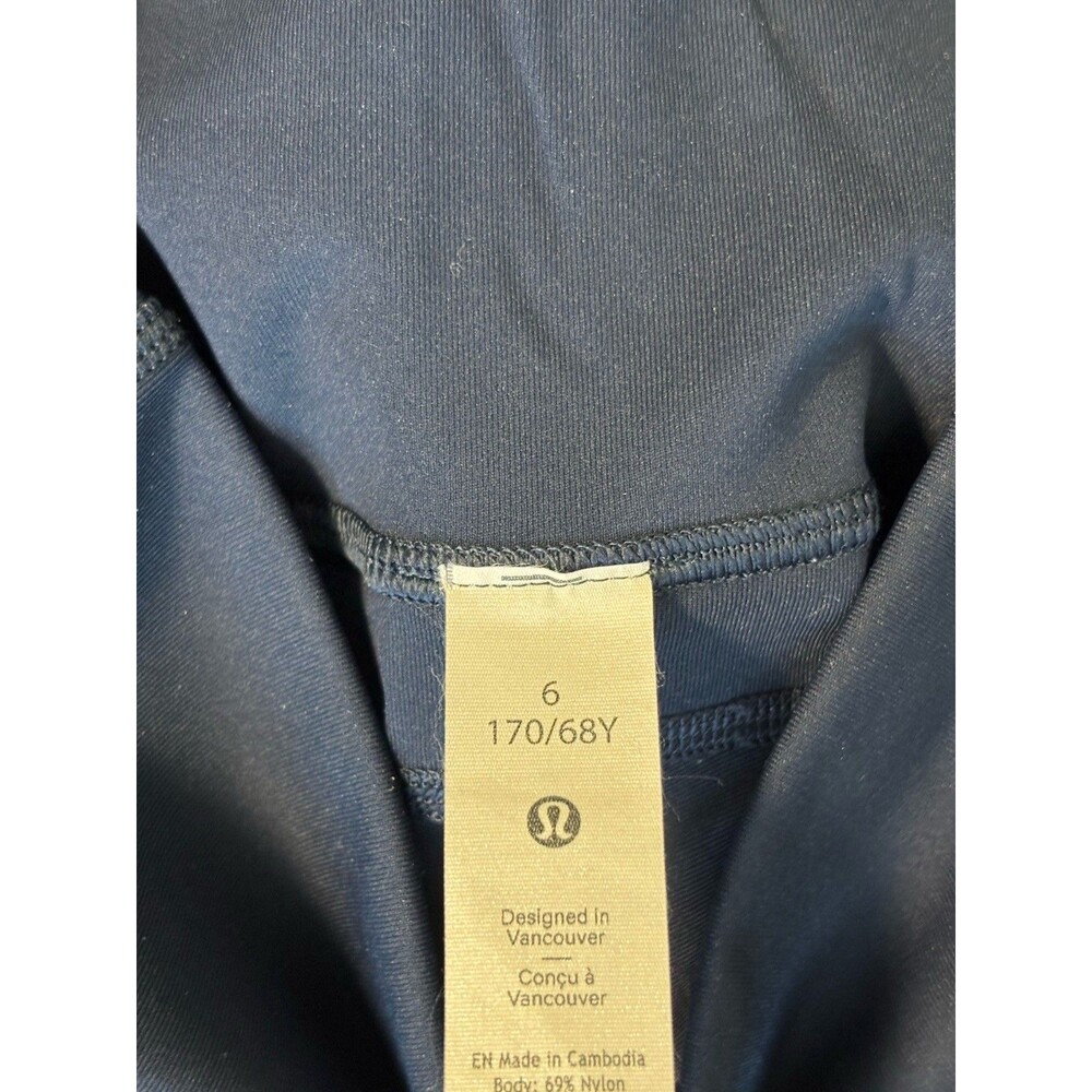 Lululemon Tight Stuff High-Rise Training Leggings in a navy Size 6 - Picture 10 of 10